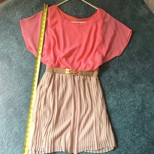 Mini SUMMER dress! Coral and cream colors.
